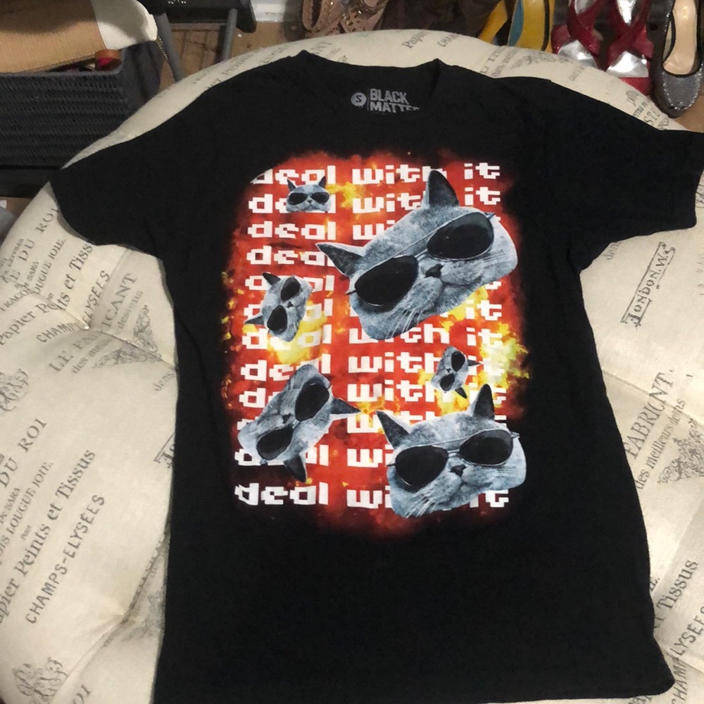 Black Matter cat tee size small